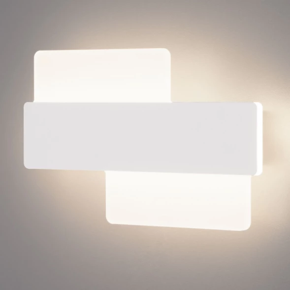 Бра Elektrostandard 40142/1 LED белый